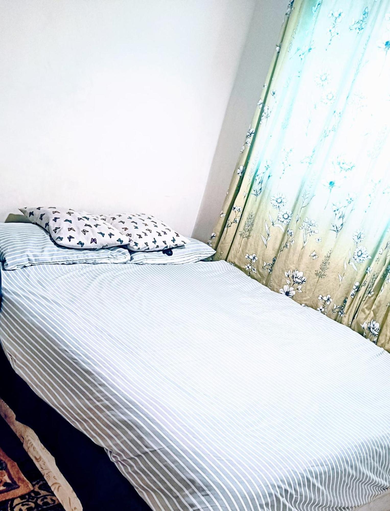 London'S Bed With Breakfast & Free Parking Apartment Ngoại thất bức ảnh
